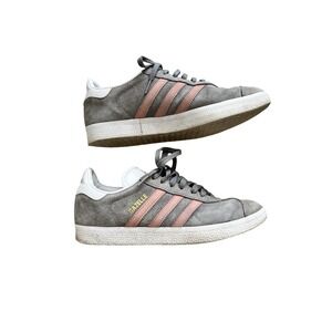 Adidas Gazelle Women's Size 7.5 Grey Suede Pink Strip Top Lace Up Sneakers Shoes